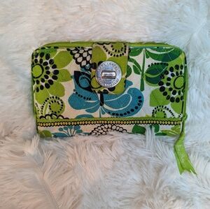 Vera Bradley RFID Turnlock Wallet Tropical Baroque Zip Around Quilted Fabric